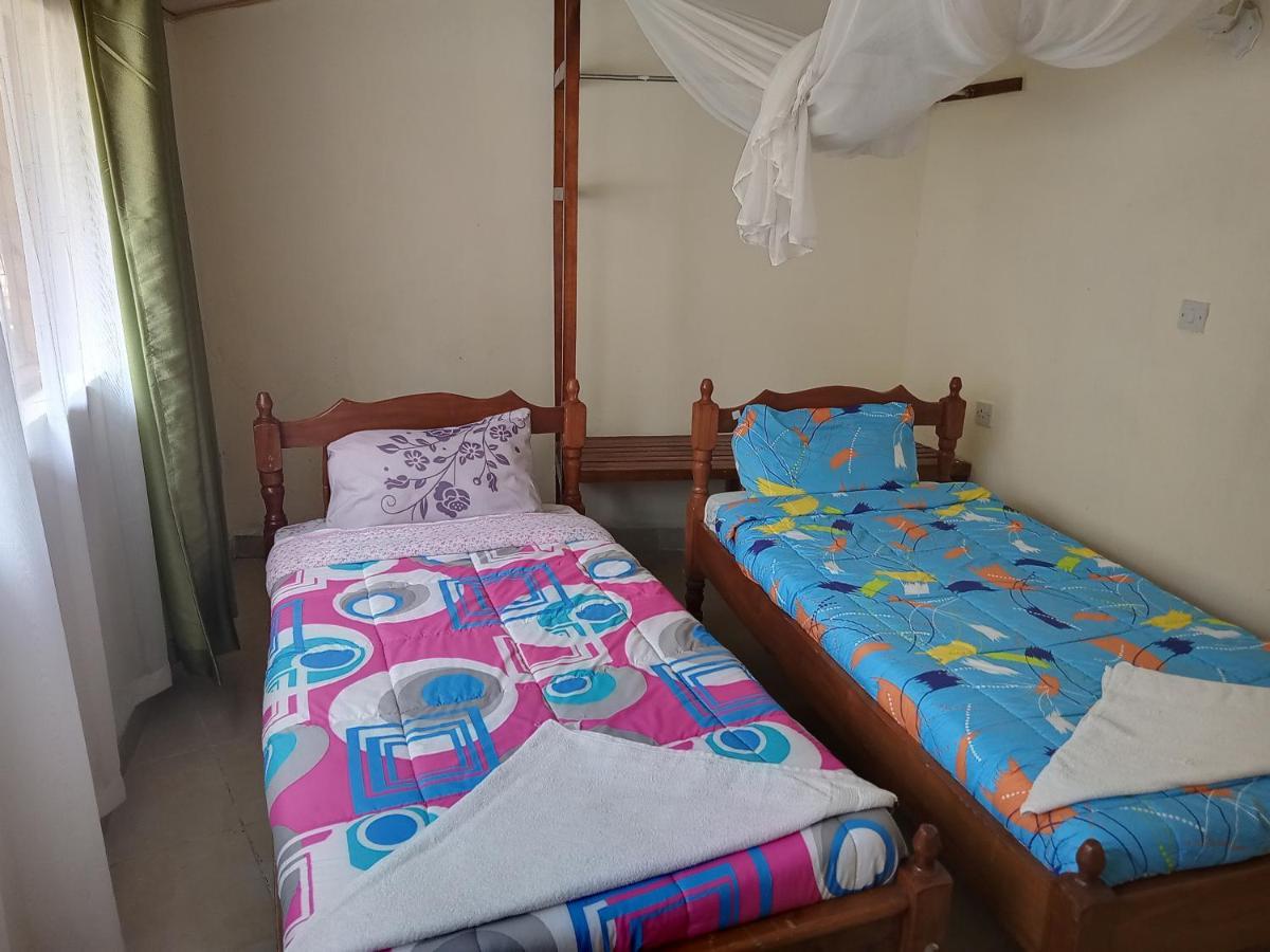 Triple Eden Resort - ไนวาชา ภายนอก รูปภาพ