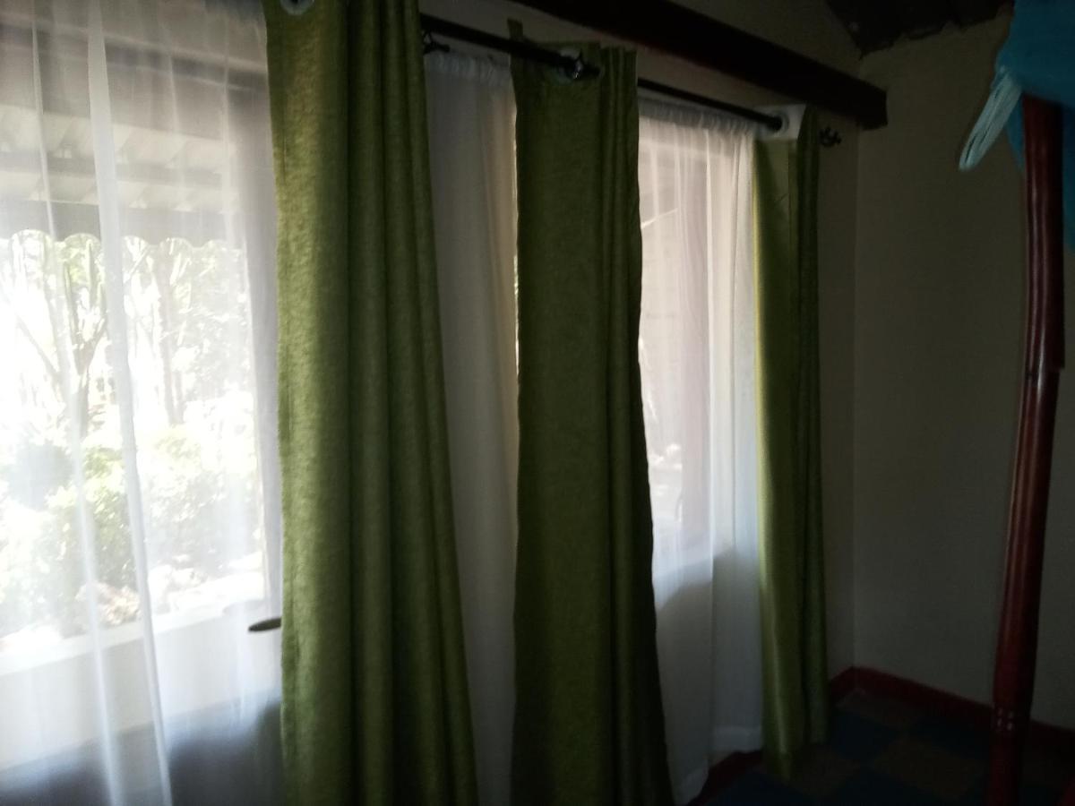 Triple Eden Resort - ไนวาชา ภายนอก รูปภาพ