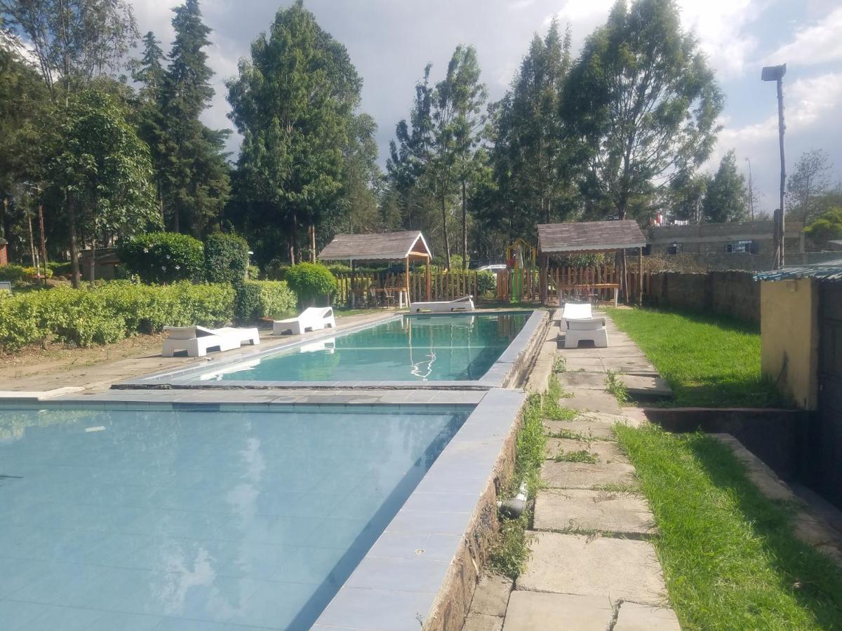 Triple Eden Resort - ไนวาชา ภายนอก รูปภาพ